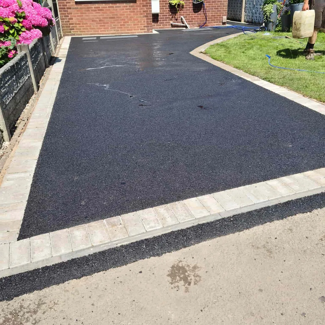 tarmac driveway